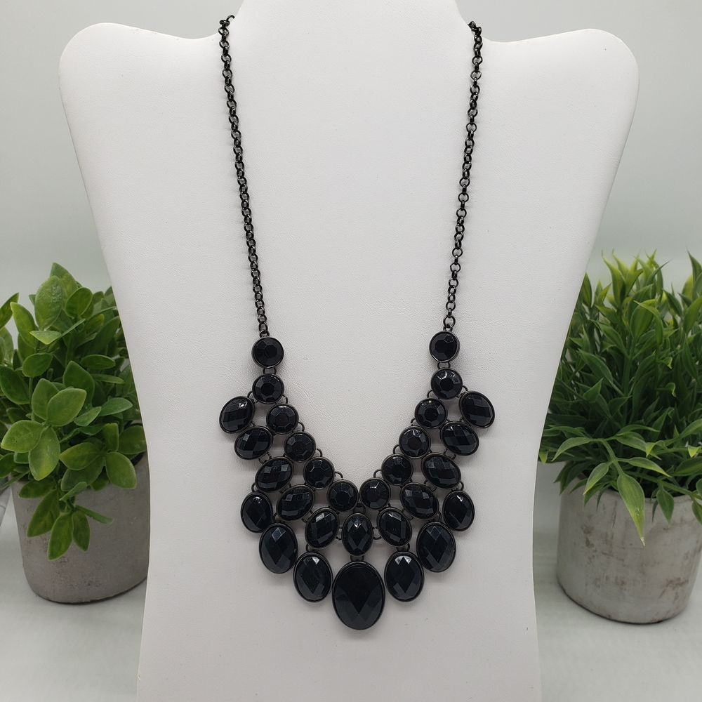 Elegant Black 4 Tier Statement Fashion Necklace